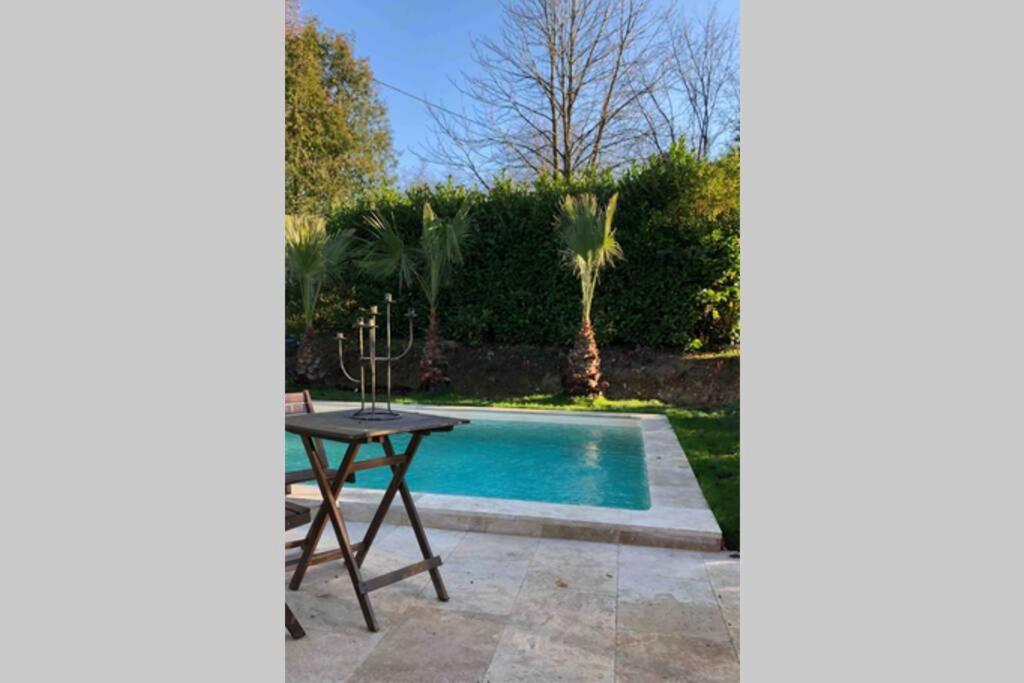 Cottage Normand Avec Sa Grande Piscine Chauffee Toute L Annee Sur Parc Arbore Et Clos En Plein Coeur De La Campagne Adapte Aux Kids Et Dog Friendly Saint-Antonin-de-Sommaire Экстерьер фото